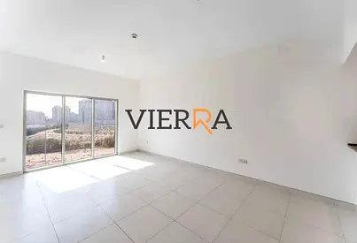 شقة واسعة بغرفتي نوم | طابق مرتفع | موقع مميز