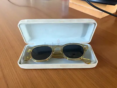 Stylish Champagne Sunglasses - The Gentleman’s Community