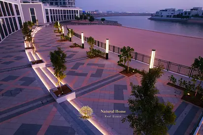 Ready Studio Sea View: High ROI, Huge Discount & Freehold for All!