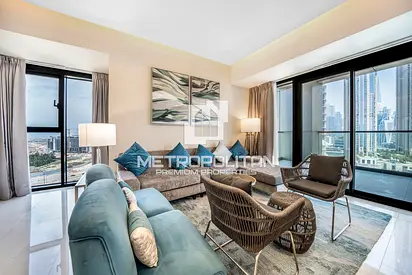 Vacant | Corner Unit | Stunning 180 View