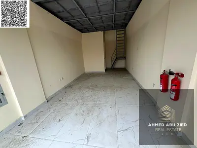 محل بميزانين-  للإيجار السنوي في الجرف 1 عجمان -  مقابل مدرسة الأقصى -  مساحة 900 قدم  - موقع حيوي مناسب لجميع الأنشطة التجارية  - فرصة استثمارية مميز
