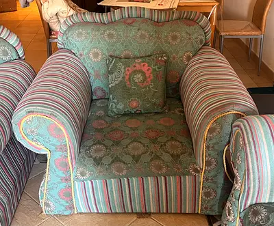 3+2+1+1 sofa set with 5 cushions