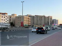 Brand new building - 1 BR apartment - 1 month free - wardrobes - spacious - bright - Close to school