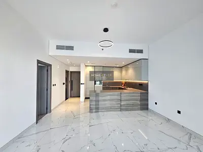 1 Bedroom Apartment | Balcony | Downtown & Pool View
