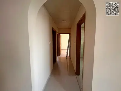 شقة أنيقة غرفتين وصالة واسعة مع مطبخ عملي و2 حمام وبلكون بإطلالة جميلة ومساحة مريحة للسكن العائلي