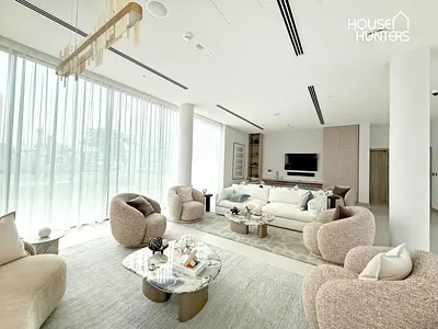 Near amenities | Privacy| Beautiful Sky Terrace