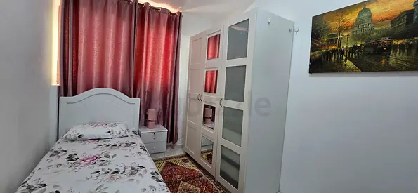 Room available for rent