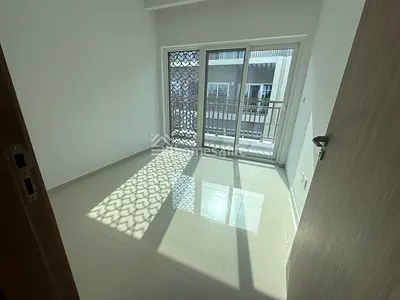 CORNER UNIT | 3 BR + TERRACE | MOTIVATED SELLER