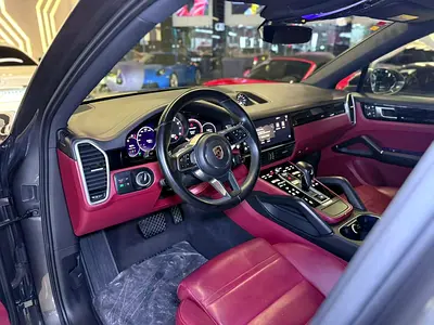 2023 Porsche CAYENNE — миниатюра 12