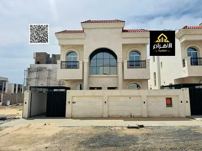 للبيع، فيلا بموقع مميز - تشطيبات ممتازة - مساحة بناء واسعة - تملك حر لجميع الجنسيات فرصة مميزة للبيع بسعر مميز وقابل للتفاوض.