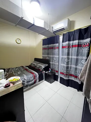 Baniyas metro station near big couple partition room available