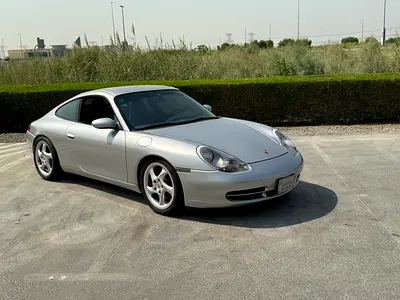 Porsche 911 Carrera 2000 - Manual Transmission - Japanese Specs