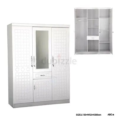 My white 3-door wardrobe with mirror — 150x52x200 cm