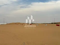 Corner Plot Near Al Tay Hills Project