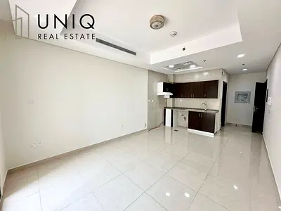 Studio with Huge Balcony | Community View