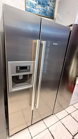 Bosch side bay side fridge freezer ice maker system