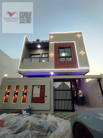 فيلا تشطيب اوروبي واطلالات خلابه قريبه من الخدمات