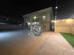 Residential/commercial villa for annual rent in Ajman, Al Rawda 3. Very large area, 11 rooms.