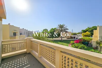 Exclusive | Amazing Location |Corner Plot