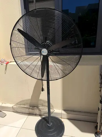 Outdoor fan