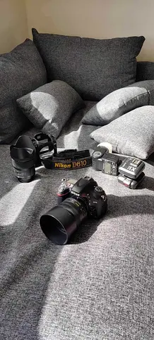 Nikon d610 camera nikon 85mm f1.8 lens sigma art 35mm  f1.4  Sb 700 Nikon flash