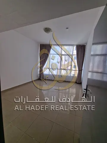 كورنيش الشارقة | برج شاطئ 2 | غرفتين وصالة | إطلالة بحرية | باركنج | 67 ألف نهائي