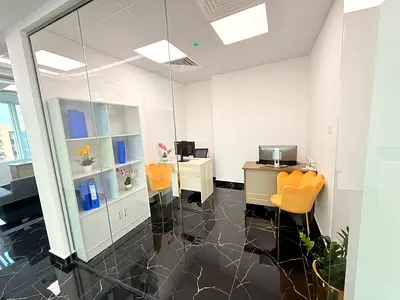 Modern Workspace | Free Amenities | Hassle-Free Leasing