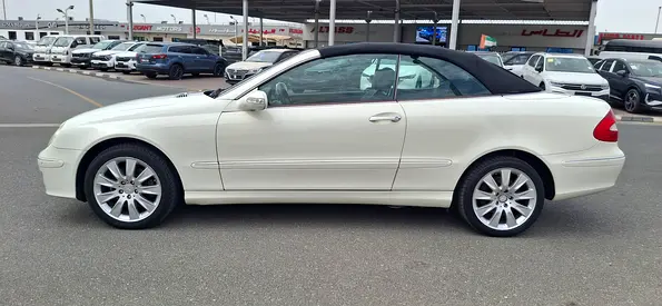 صورة 8 لـ 2009 Mercedes-BENZ CLK