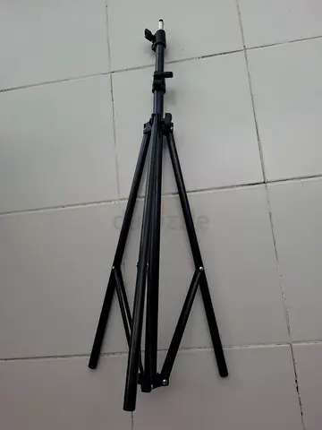 Tripod