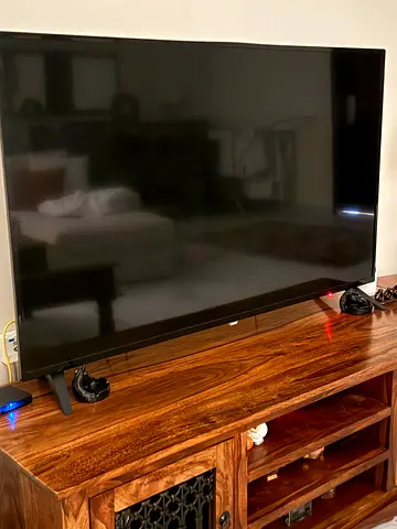 55inch Philips UHD TV excellent condition !!!