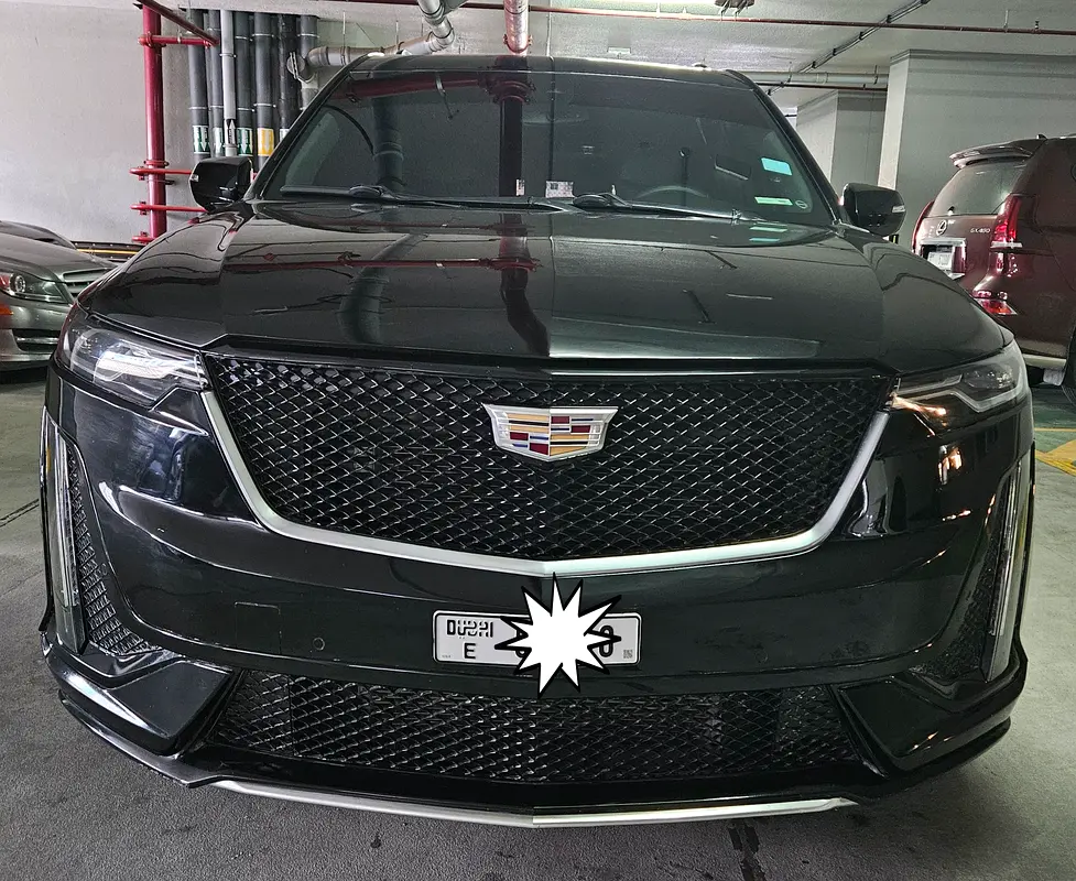 Cadillac XT6 2020 — photo 1 of 8