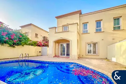 Upgraded | Private pool | Lake view | 4E