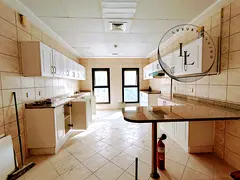 Lavish and beautiful 1bhk apartment available in 48k with chiller and parking free..
