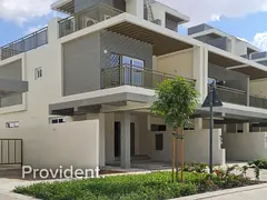 Brand New | Roof Terrace | L Shape Garden