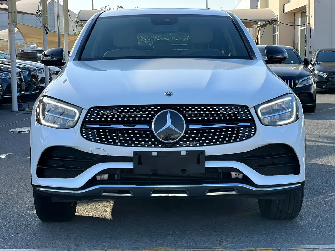 Mercedes-Benz GLC Coupe 2022 — photo 1 of 20