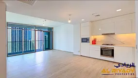 3BR Apartment | Palace Residences | Marina &amp; Creek Views | Balcony