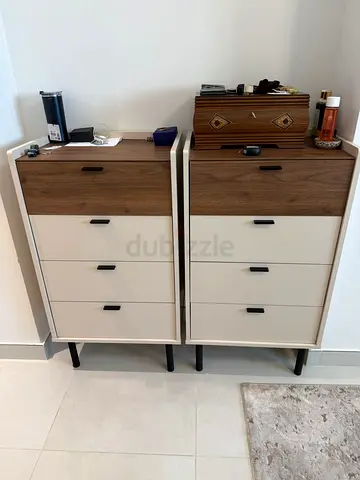 Pair of modern 4-drawer bedside cabinets — Brand new condition