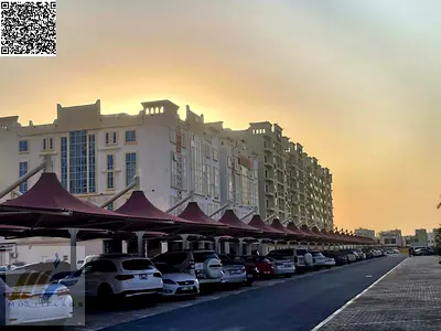 تملك شقة غرفتين وصالة بمساحة واسعة وإطلالة مميزة للبيع مناسبة للسكن العائلي و الاستثمار في قرية الاميرة - الياسمين / عجمان