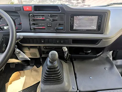 2026 Toyota COASTER 照片 12