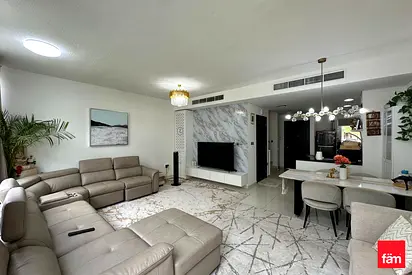 Upgraded | 3 bedroom Fully Furnished | Extended