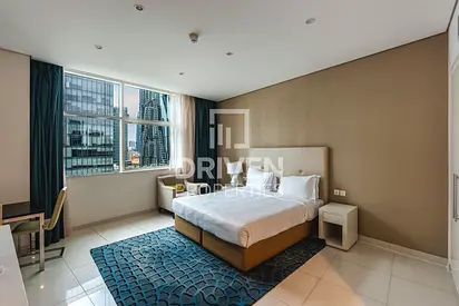 Exclusive | Vacant | High Floor | Opus Road View