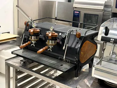 LA MARZOCCO STRADA 2MP ESPRESSO MACHINE