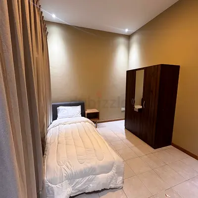 No commission- private room in discovery garden near Al Furjan metro station