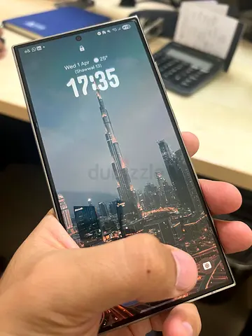 Samsung Galaxy S24 Ultra 256Gb - good condition, working perfectly