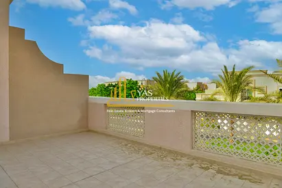 Single Row | Large 3BR+Study | Cedre community