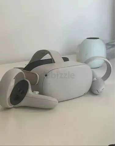 Meta Quest 2 VR headset with controllers - lightly used