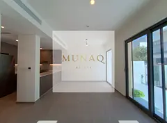 Spacious Layout 4BR Villa | Vacant | Prime Location