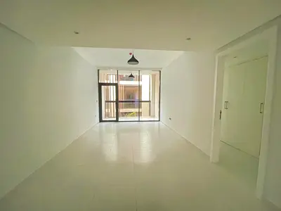 Lavish 1bhk 2 bathroom with Balcony with parking just rent 45k