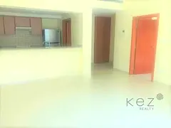 Elegant 1BR in The Greens | Family-Friendly Community