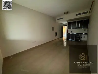 اشيك وافخم استوديو اول ساكن يتكون من مطبخ كبيرة _وحمام _صيانة كاملة علي المالك طول فترة الايجار _قريب من الخدمات _ومدرسة الشويفات _السعر الافضل بعجمان